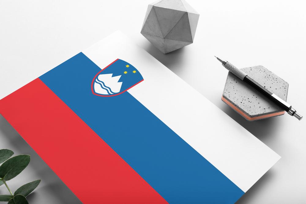 Флаг Словении на рабочем столе